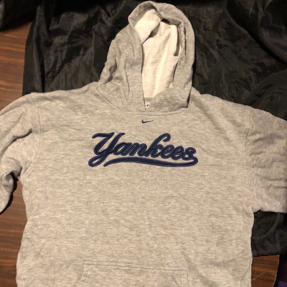 Nike New York Yankees hoodie authentic